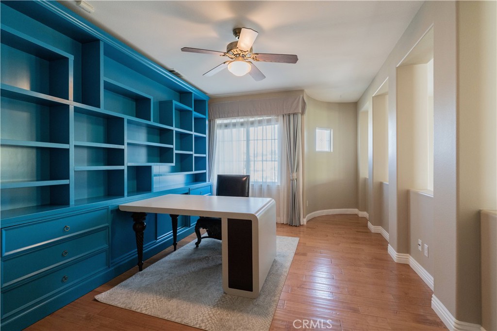 MLS #OC26122378 image #12