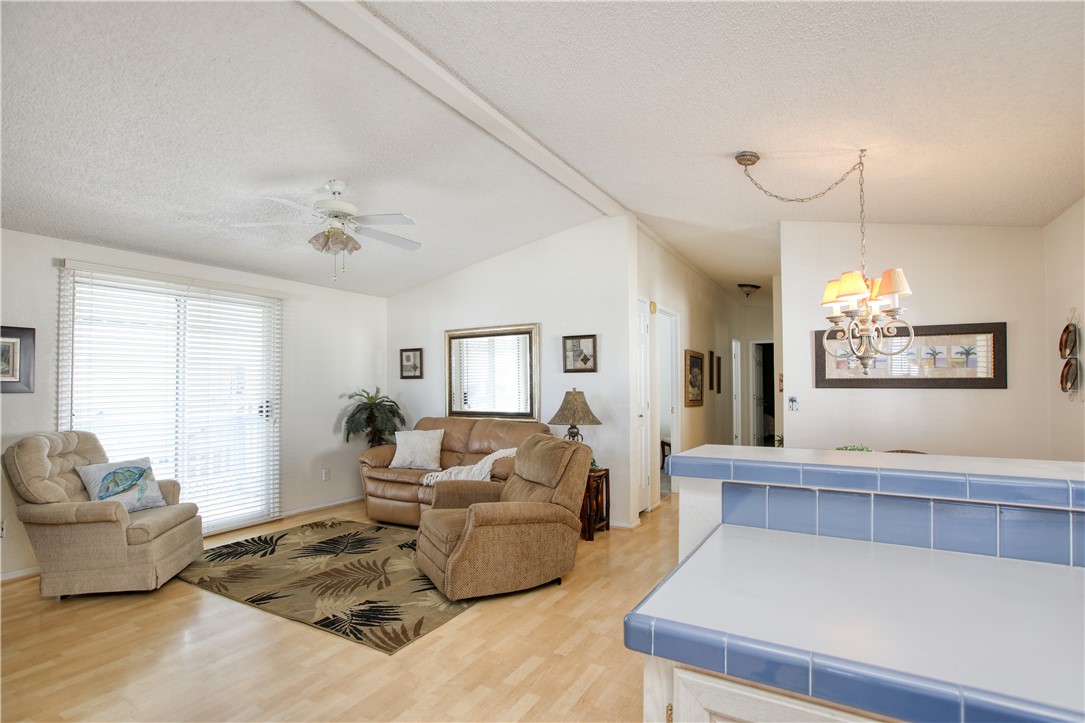 Detail Gallery Image 10 of 35 For 2400 Cienaga St #51,  Oceano,  CA 93445 - 3 Beds | 2 Baths