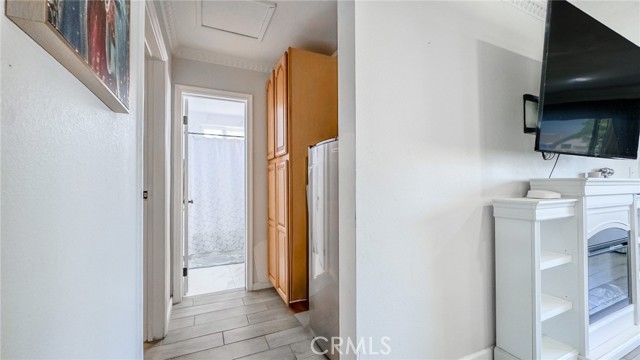 4127 N 4th Avenue, San Bernardino CA: https://media.crmls.org/medias/3fe96323-108c-49aa-8041-a03188985b04.jpg