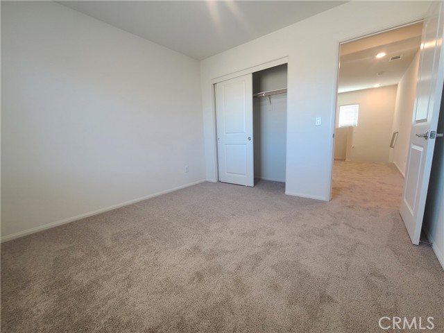 Detail Gallery Image 15 of 37 For 15674 Santa Cruz Ct, Victorville,  CA 92394 - 4 Beds | 3/1 Baths