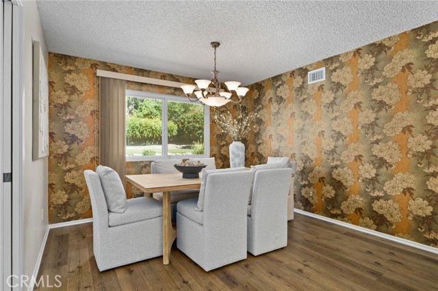 Detail Gallery Image 15 of 34 For 1063 W 19th, Upland,  CA 91784 - 4 Beds | 2 Baths