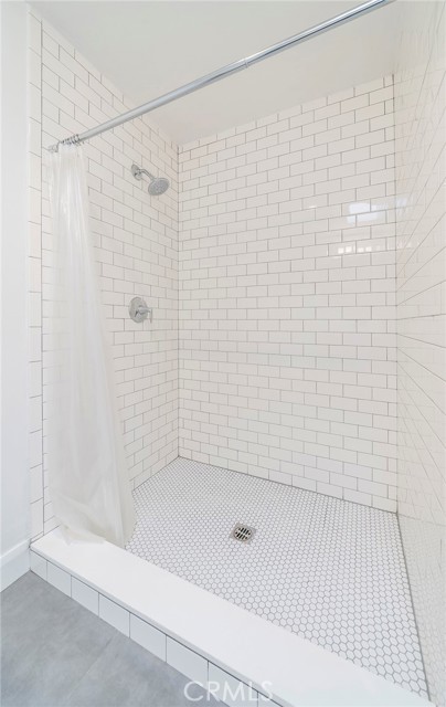 Detail Gallery Image 26 of 39 For 1601 Veteran Ave #301,  Los Angeles,  CA 90024 - 2 Beds | 2 Baths