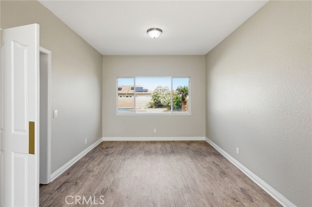 Detail Gallery Image 17 of 52 For 7325 Round Hill Dr, Lancaster,  CA 93536 - 5 Beds | 3 Baths