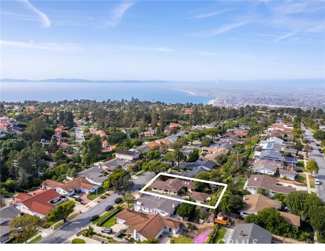 27120 Springcreek, Rancho Palos Verdes, California 90275, 3 Bedrooms Bedrooms, ,1 BathroomBathrooms,Residential,For Sale,Springcreek,PV26082761