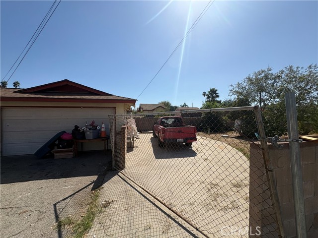278 East Cherry photo 4