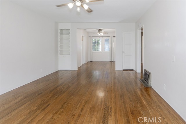 6267 Hart Avenue, Temple City CA: https://media.crmls.org/medias/3fec0319-f898-4c32-9718-2c47c3640bb7.jpg