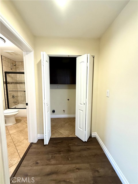 645 E 78th Street, Los Angeles CA: https://media.crmls.org/medias/3fec4084-7a8c-408d-9eb2-ab8b2e81cf3c.jpg