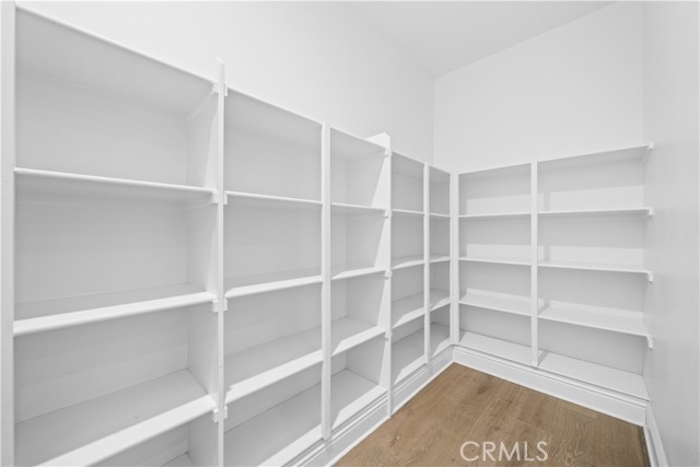 Detail Gallery Image 14 of 28 For 18 Windrow Rd, Tustin,  CA 92782 - 6 Beds | 5/1 Baths