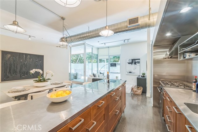 4080 Glencoe, Marina del Rey CA: https://media.crmls.org/medias/3feef0d7-d8db-4685-84d6-d7663ecc0ca4.jpg