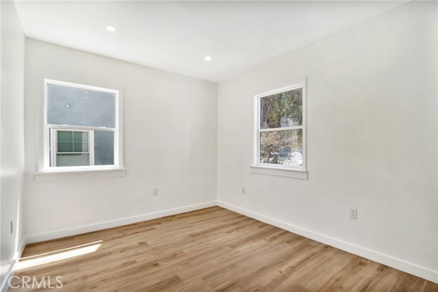 18257 Palora Street, Tarzana CA: https://media.crmls.org/medias/3fef20c3-cedf-4448-918e-eda369062fe9.jpg