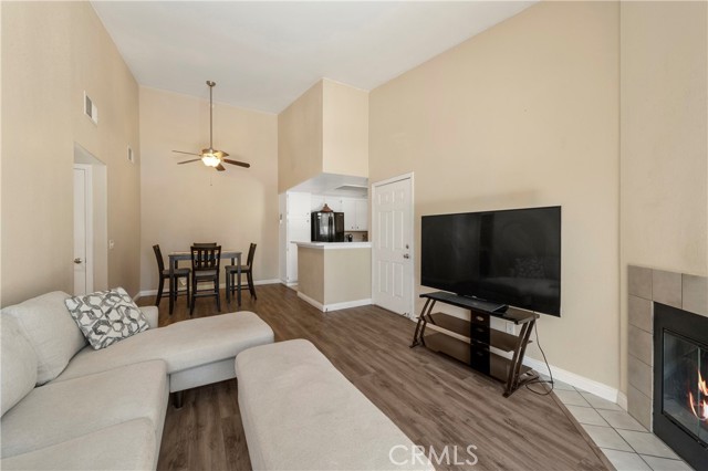 Detail Gallery Image 1 of 30 For 42140 Lyndie Ln #6,  Temecula,  CA 92591 - 2 Beds | 2 Baths