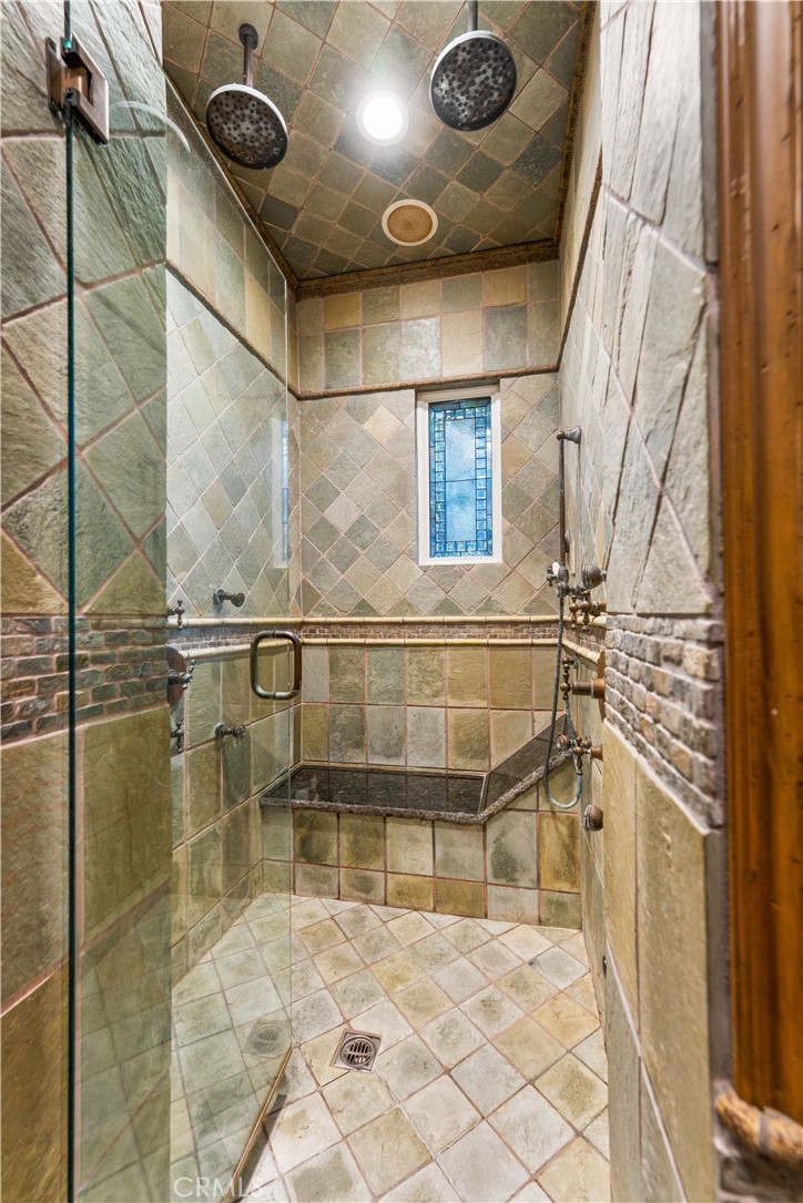 MLS #NP25278615 image #26