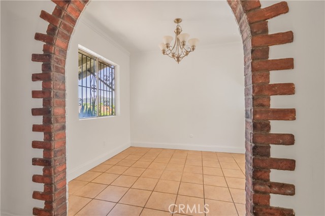 2653 Alice Street, Los Angeles CA: https://media.crmls.org/medias/3fefd27e-cf55-4d3c-aa97-3c2a7aaa95f1.jpg