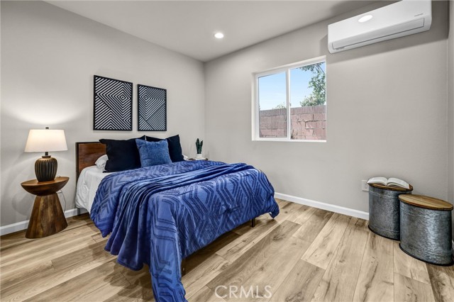 Image 36 of 39 For 14431 Harvest Ave