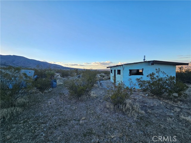 Detail Gallery Image 3 of 10 For 411 Powerline Rd., Lucerne Valley,  CA 92356 - 0 Beds | 0 Baths