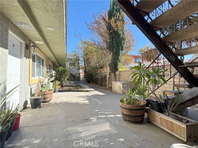 Detail Gallery Image 8 of 11 For 1102 Larimore Ave #10,  La Puente,  CA 91744 - 0 Beds | 1 Baths