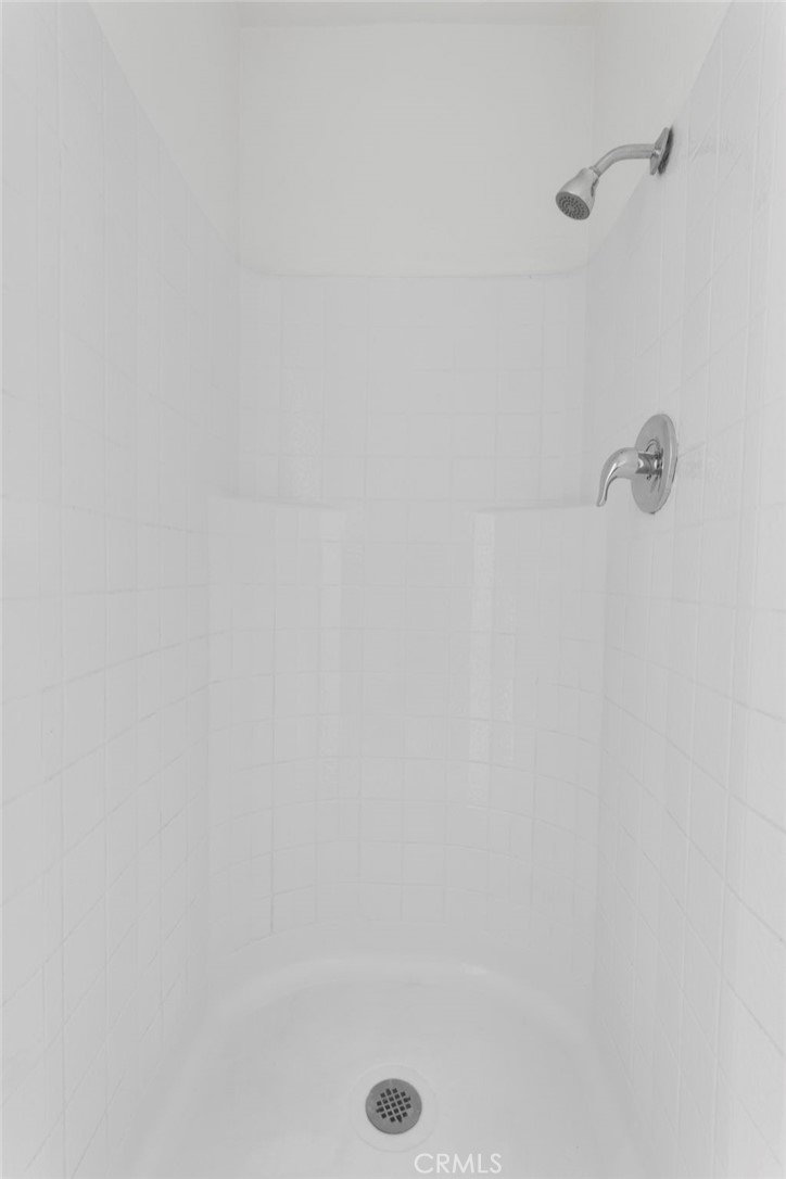 https://media.crmls.org/medias/3ff11bf9-c84a-4244-94f2-4525fa94536f.jpg?preset=X-Large