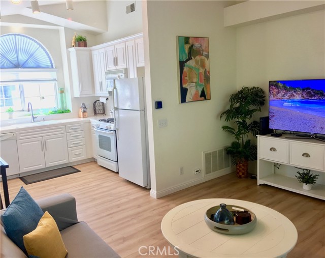 Detail Gallery Image 10 of 45 For 23412 Pacific Park Dr 16d,  Aliso Viejo,  CA 92656 - 1 Beds | 1 Baths