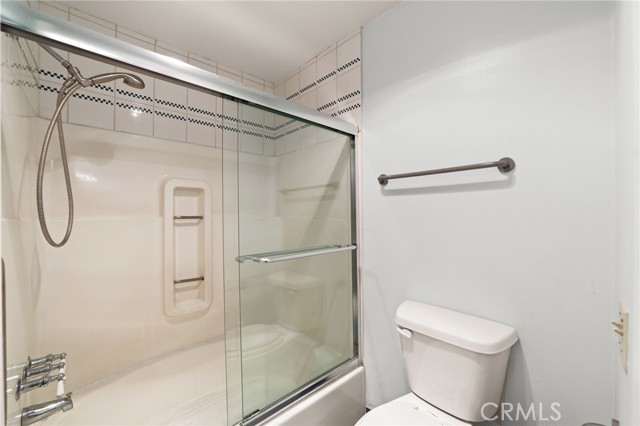 Detail Gallery Image 19 of 30 For 11831 Courtleigh Dr #203,  Los Angeles,  CA 90066 - 2 Beds | 2 Baths