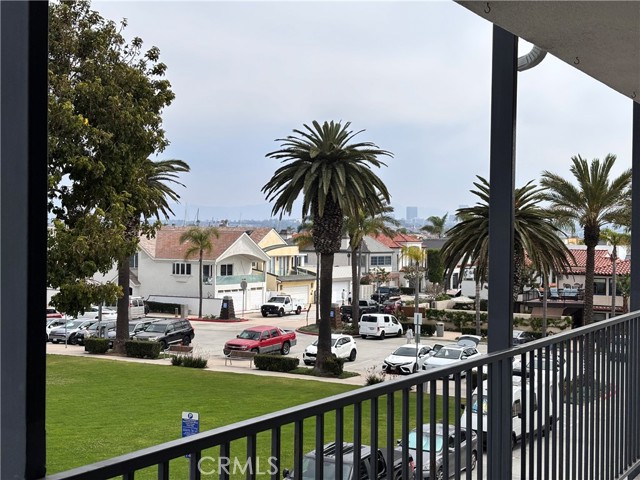 Detail Gallery Image 14 of 24 For 1510 W Balboa Blvd, Newport Beach,  CA 92663 - 1 Beds | 1 Baths