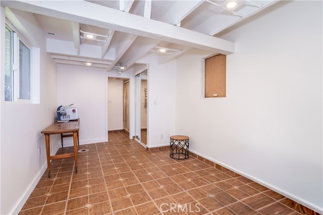 Detail Gallery Image 26 of 45 For 330 S Topanga Canyon Blvd., Topanga,  CA 90290 - 1 Beds | 1 Baths