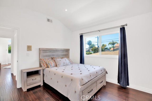2003 Curtis Avenue, Redondo Beach, California 90278, 4 Bedrooms Bedrooms, ,2 BathroomsBathrooms,Residential,Sold,Curtis,SB22095007