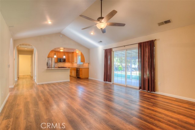 Detail Gallery Image 7 of 48 For 80 Deerwood Dr, Oroville,  CA 95966 - 3 Beds | 2 Baths