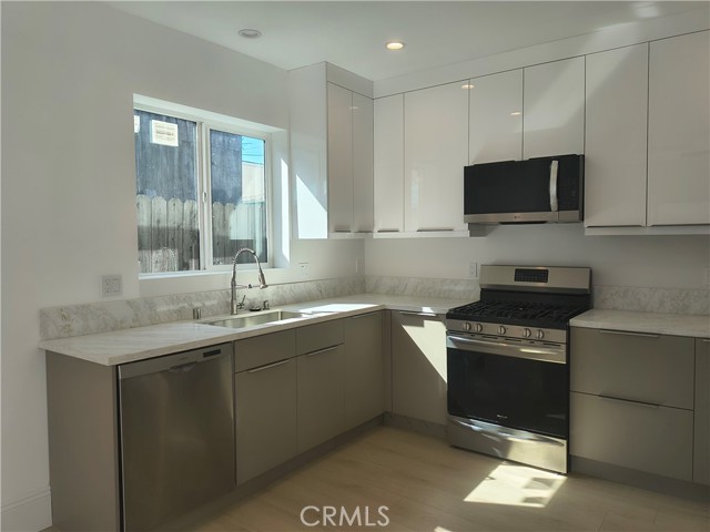 Front Image Thumbnail for CRSB26048684