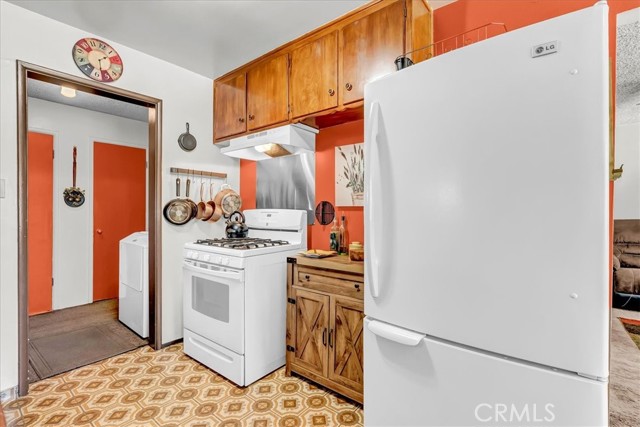 4825 Putter Lane, Bakersfield CA: https://media.crmls.org/medias/3ff461bd-f614-40d6-8923-d4675745d69a.jpg