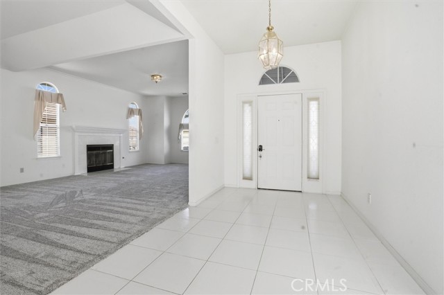 Detail Gallery Image 2 of 25 For 330 Saint Andrews, Santa Maria,  CA 93455 - 3 Beds | 2 Baths