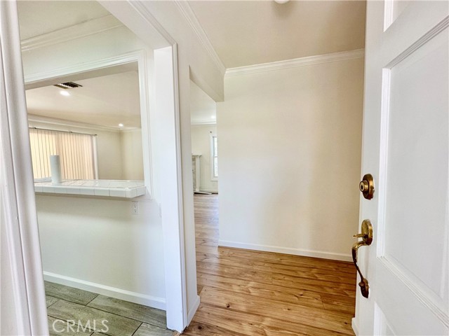 17916 Gridley Road, Artesia CA: https://media.crmls.org/medias/3ff51dfe-e353-40ce-8727-682eefaed1b3.jpg