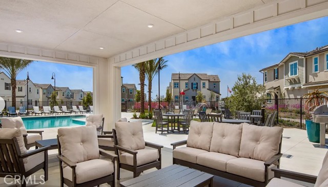 4252 S Sage Paseo, Ontario CA: https://media.crmls.org/medias/3ff5671e-c4ea-491c-8b50-b29d306f6586.jpg