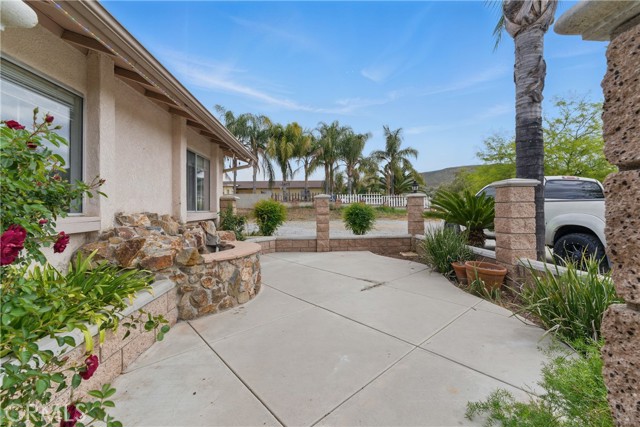 28755 Avenida Estrella, Menifee CA: https://media.crmls.org/medias/3ff62e6a-5915-4217-9240-8c355dca7f0d.jpg