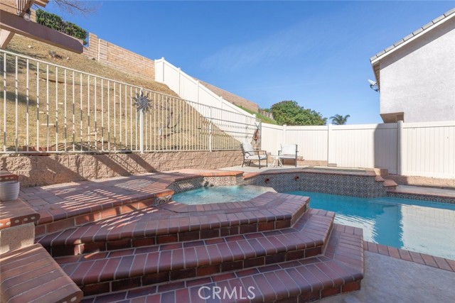 Detail Gallery Image 38 of 47 For 974 Nottingham, Corona,  CA 92880 - 4 Beds | 2/1 Baths