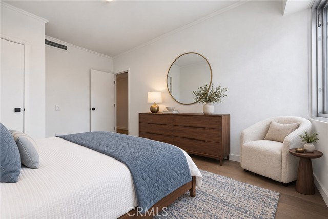 10450 Wilshire Boulevard, 5C photo 34