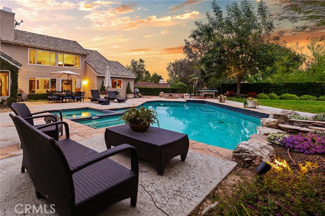 Detail Gallery Image 3 of 71 For 5665 Trailside Dr, Yorba Linda,  CA 92887 - 4 Beds | 2/1 Baths