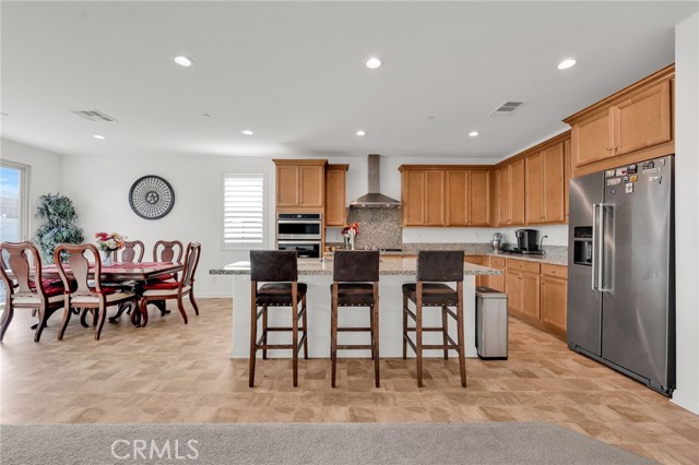 Detail Gallery Image 10 of 54 For 35140 Tavel St, Winchester,  CA 92596 - 5 Beds | 4 Baths