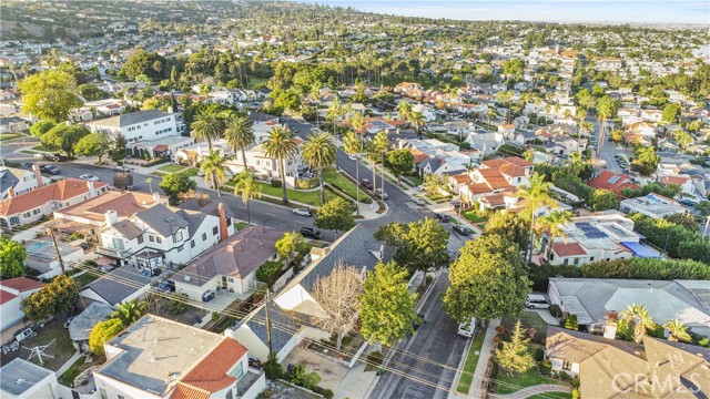 Detail Gallery Image 15 of 19 For 1603 Sunnyside Ter, San Pedro,  CA 90732 - 3 Beds | 2/1 Baths