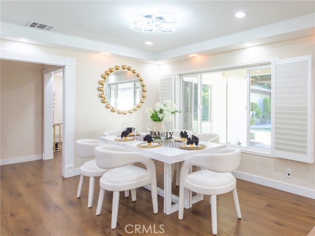 Detail Gallery Image 7 of 33 For 417 S Charvers Ave, West Covina,  CA 91791 - 4 Beds | 3 Baths