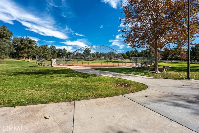 Detail Gallery Image 38 of 42 For 27807 Crown Court Cir #3,  Valencia,  CA 91354 - 3 Beds | 2/1 Baths