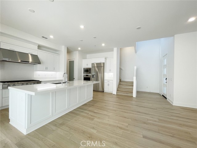 Detail Gallery Image 8 of 40 For 105 Sawbuck, Irvine,  CA 92618 - 4 Beds | 3/1 Baths