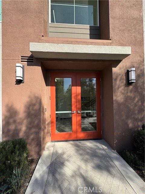 Detail Gallery Image 3 of 25 For 4100 E Circle Paseo #203,  Ontario,  CA 91764 - 1 Beds | 1 Baths