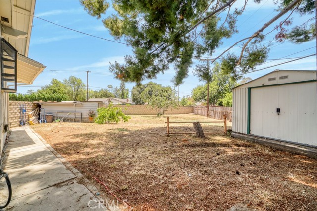 1633 Montgomery Road, Thousand Oaks CA: https://media.crmls.org/medias/3fff166a-0ad8-47f1-a516-6a80245f41fa.jpg