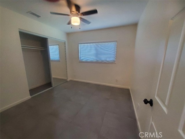 2431 12th Street, Riverside CA: https://media.crmls.org/medias/3fff22c9-593d-4de2-ac31-e63288b1e5b4.jpg