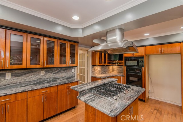 4602 Hurford Terrace, Encino CA: https://media.crmls.org/medias/3fff410f-e792-4b02-8231-545ed1b2d30a.jpg