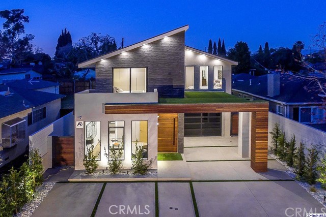 4 Bed Home for Sale in Studio City, California