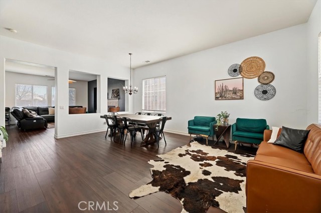 Detail Gallery Image 7 of 41 For 1625 Moss Rose, Beaumont,  CA 92223 - 5 Beds | 3 Baths