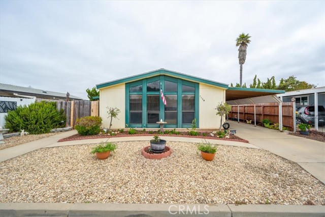 519 W Taylor Street, Santa Maria CA: https://media.crmls.org/medias/3fffe067-b235-4e5b-a4db-7681c4887db7.jpg