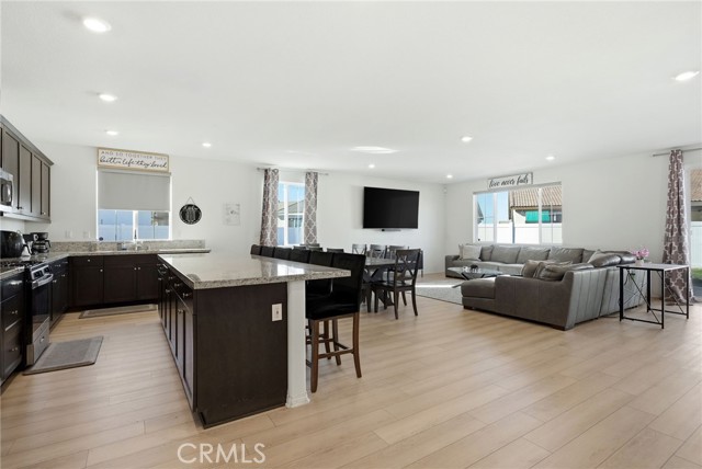 Detail Gallery Image 10 of 29 For 1903 Breachy, Hemet,  CA 92545 - 3 Beds | 2 Baths