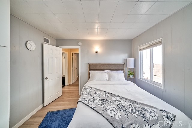 4117 E Theresa Street, Long Beach CA: https://media.crmls.org/medias/4000d708-bde6-46bb-a181-2c85ac3cce00.jpg